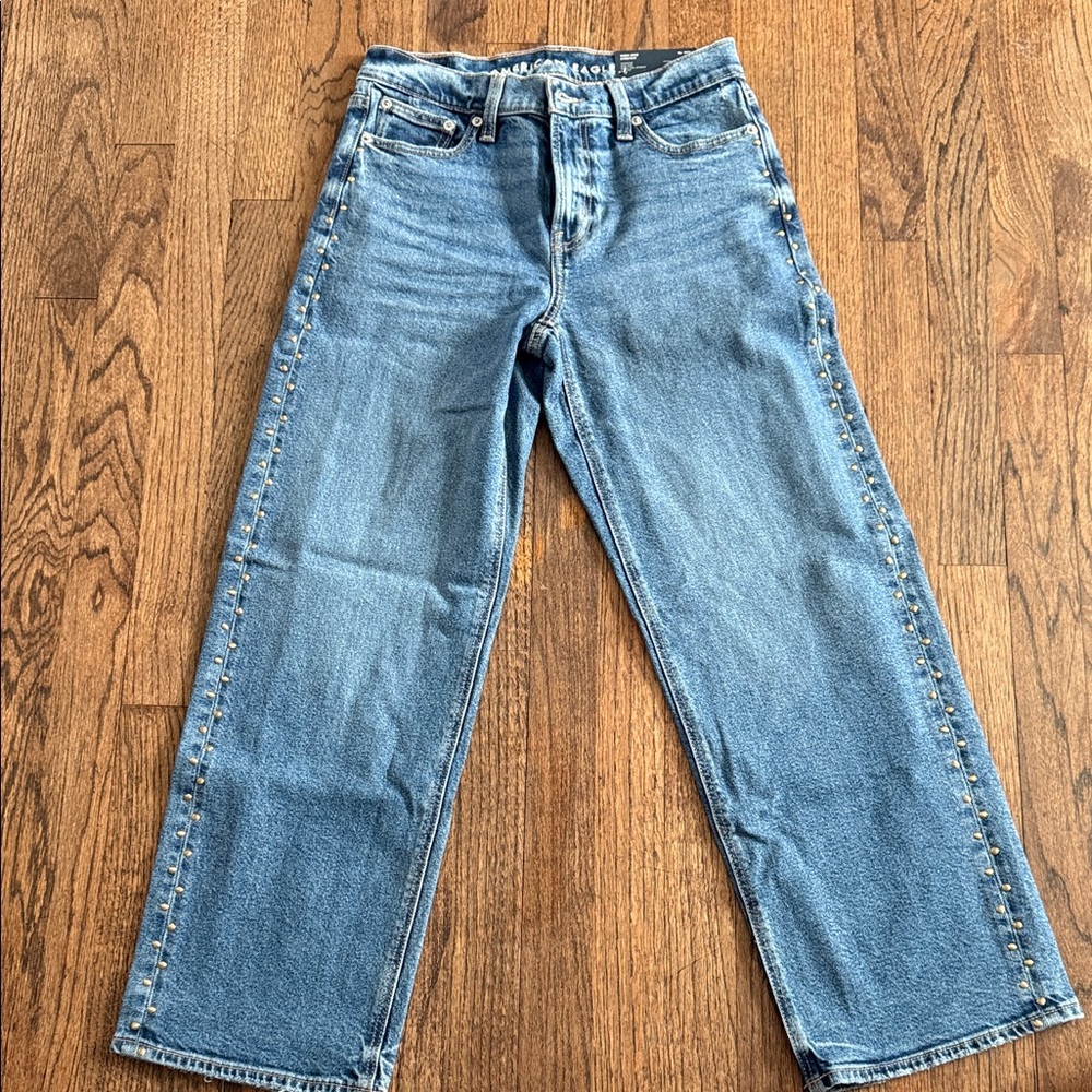 American Eagle Outfitters Medium Blue High Rise Jeans